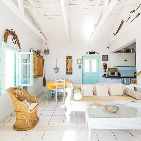 Delightful Stone Greek Cottages - Daisy Studio & Marguerite One & Half Bdrms Casa vacanze *